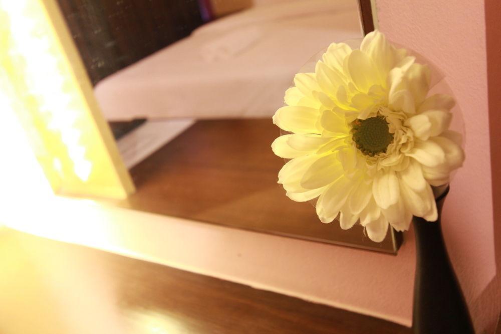 Trendy Hotel Nakhon Pathom Esterno foto